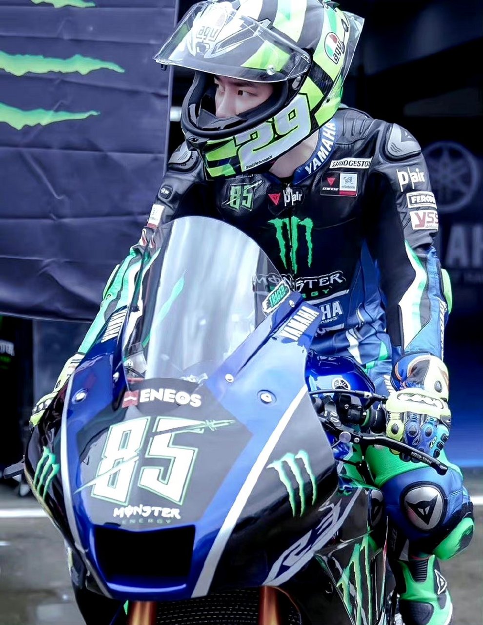 《长空之王》的刘晓世导演都是因为摩托车比赛的相关画面关注到了一博