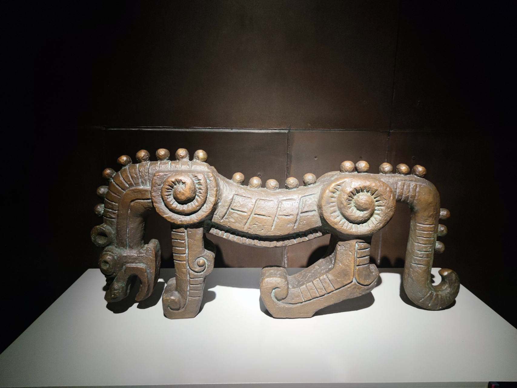 韩美林艺术馆——雕塑.虎,羊