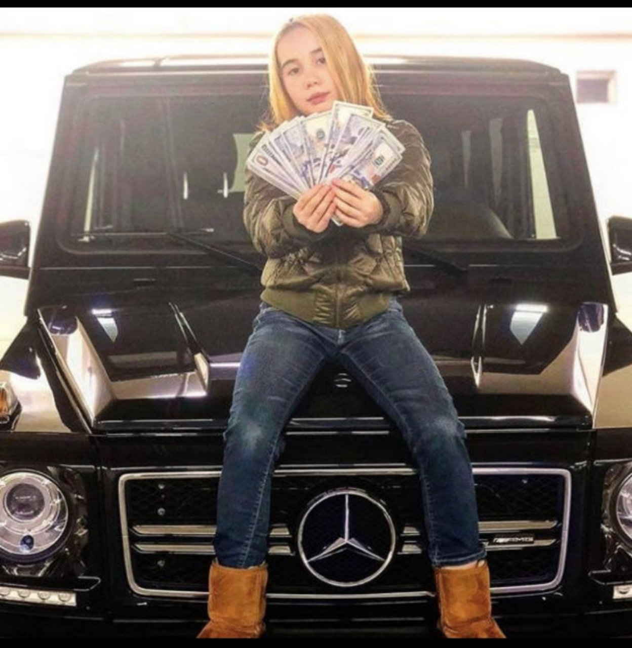 万物皆可云# #亲子教育#   美国9岁女孩liltay,凭借在ins上发布的多