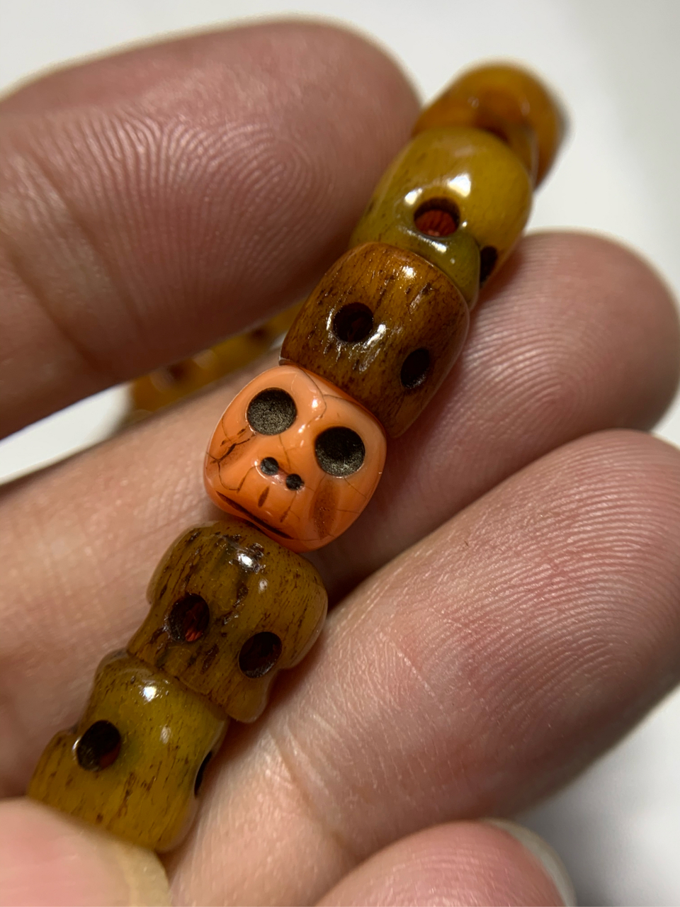 藏传老骨尸陀林主手持手串 包浆油润厚重 压痕磨损到位 颗颗大压痕