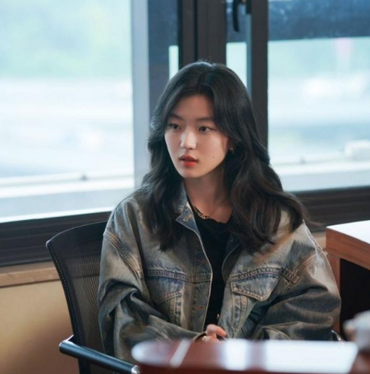 每次孙千出现的时候,总感觉神似某一位韩星,有全智贤的影子.