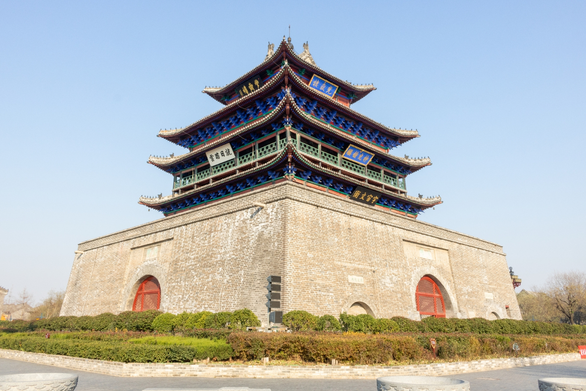 旅行摄影# 山东聊城东昌湖风景区,原名环城湖,凤城湖,位于山东省聊城