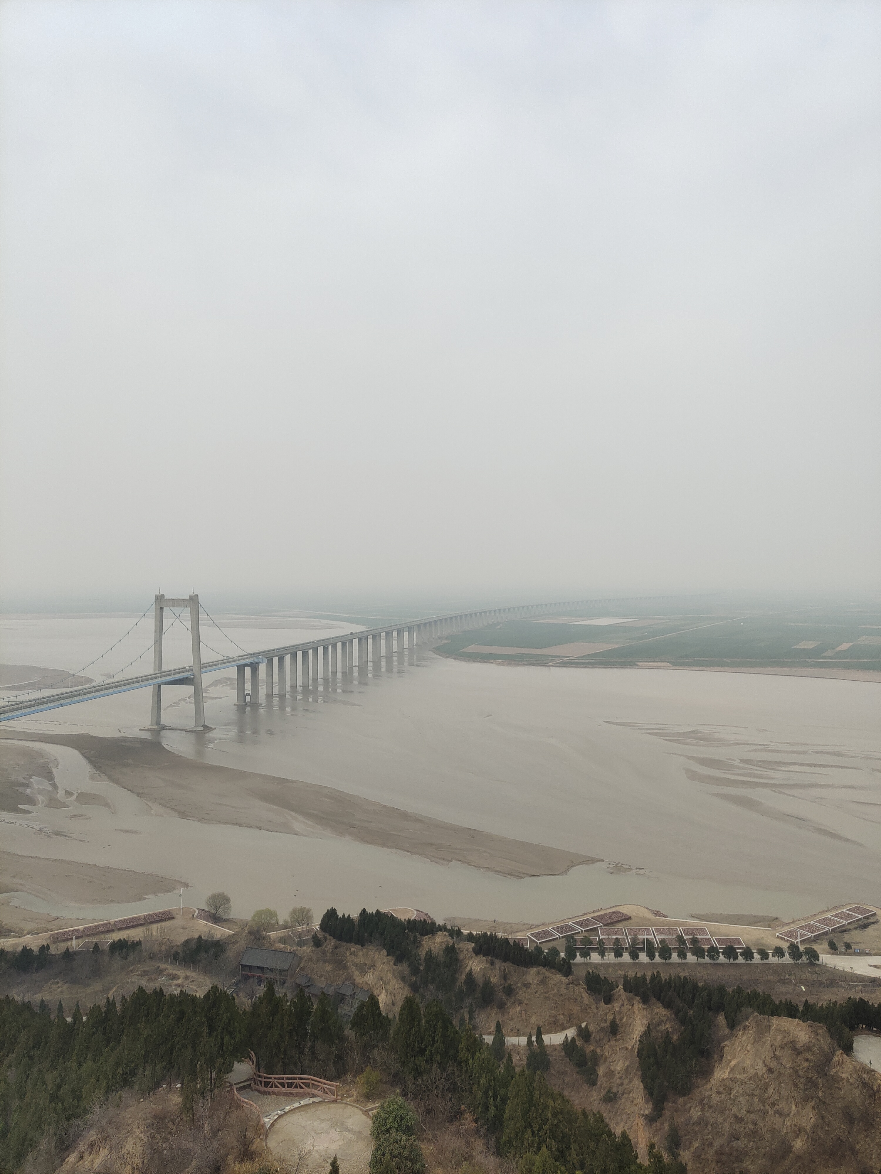 这次来到郑州,看些历史遗迹和地理景观补憾