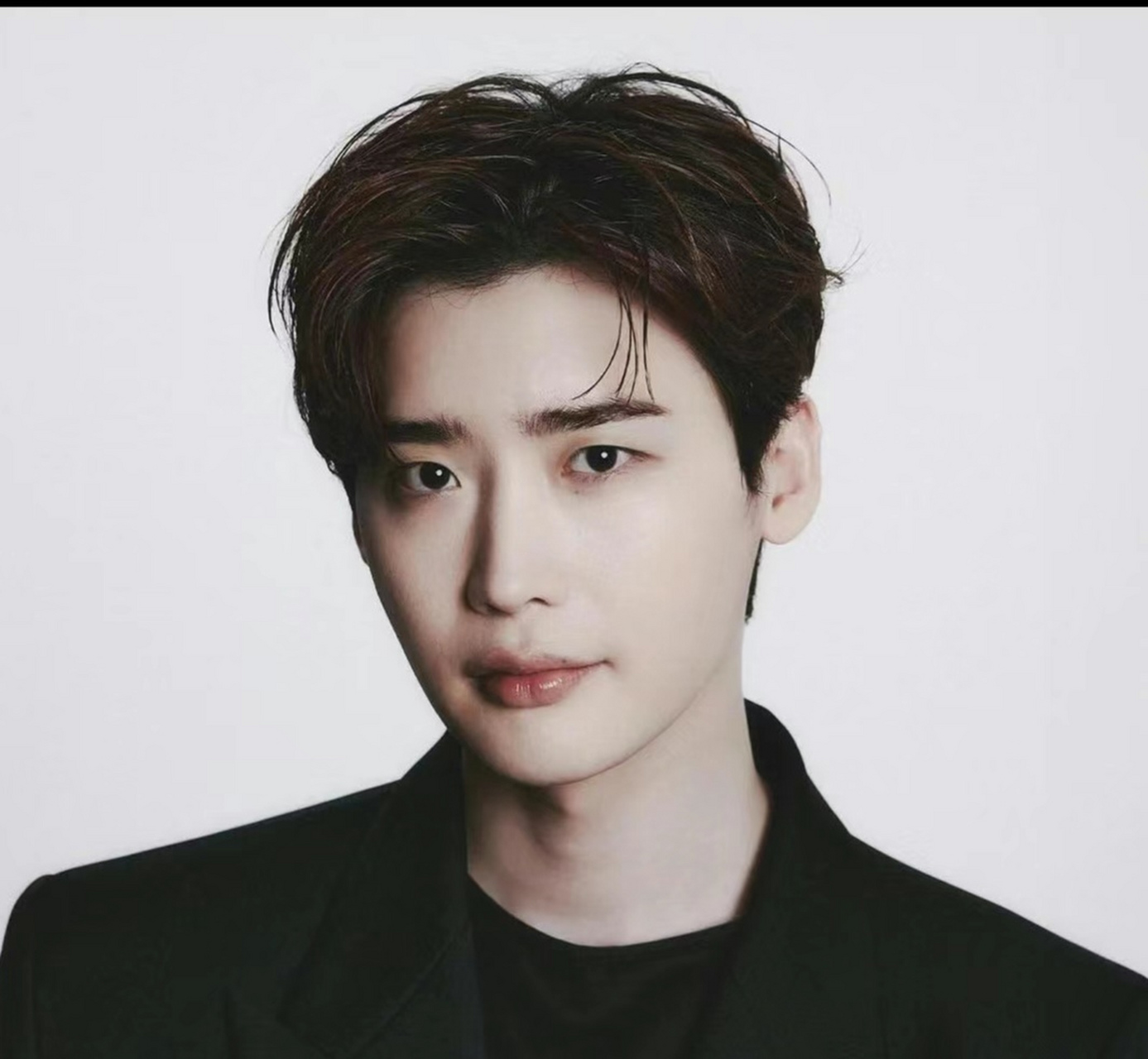 李钟硕!初中的时候觉得他是世界上最帅的人#李钟硕# #娱乐# #韩国