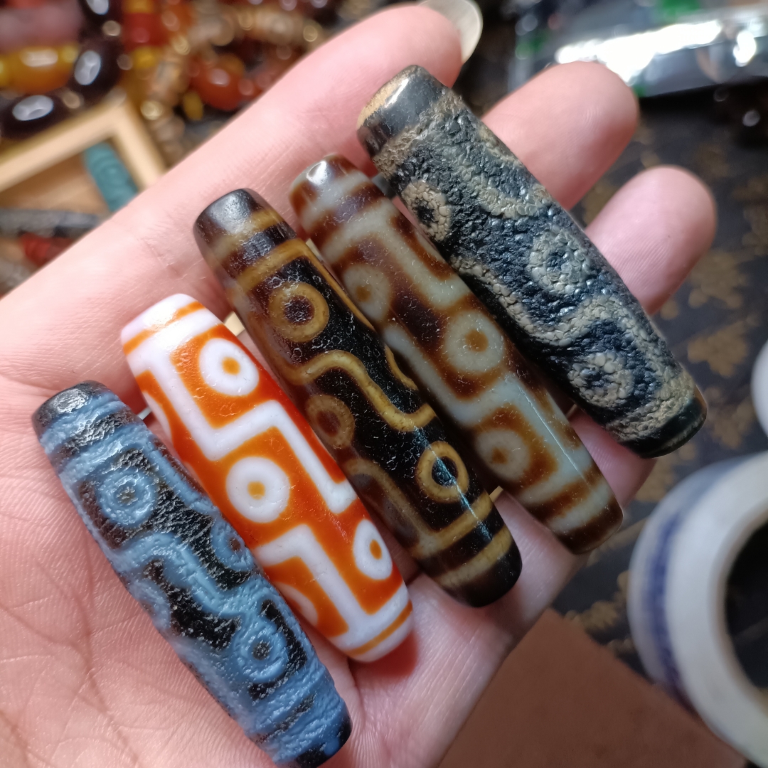 大家好,今天我来分享一个神秘的藏传佛教法器.