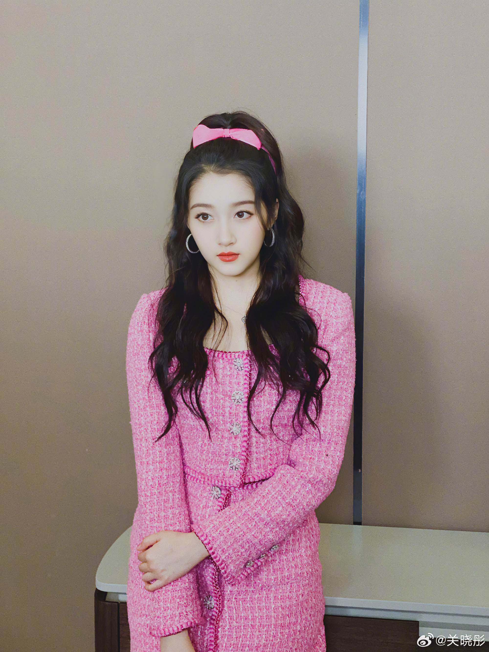 "今天,我想对关晓彤说,对不起,我不想再当你的铁杆粉丝了.