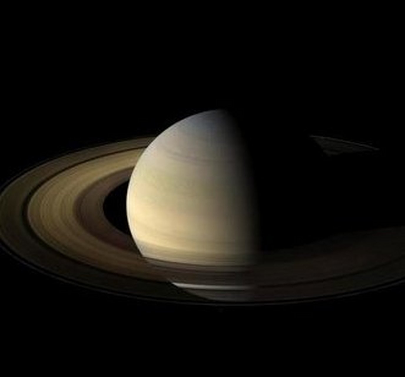 土星简介  土星(英文:saturn,拉丁文:saturnus,符号:),是太阳系八大