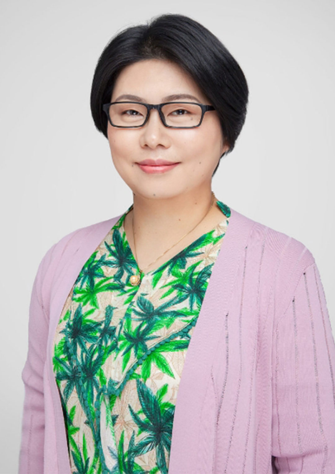 畅销书作者:李萍,亲子教育实战专家,国家注册二级心理咨询师,高级家庭