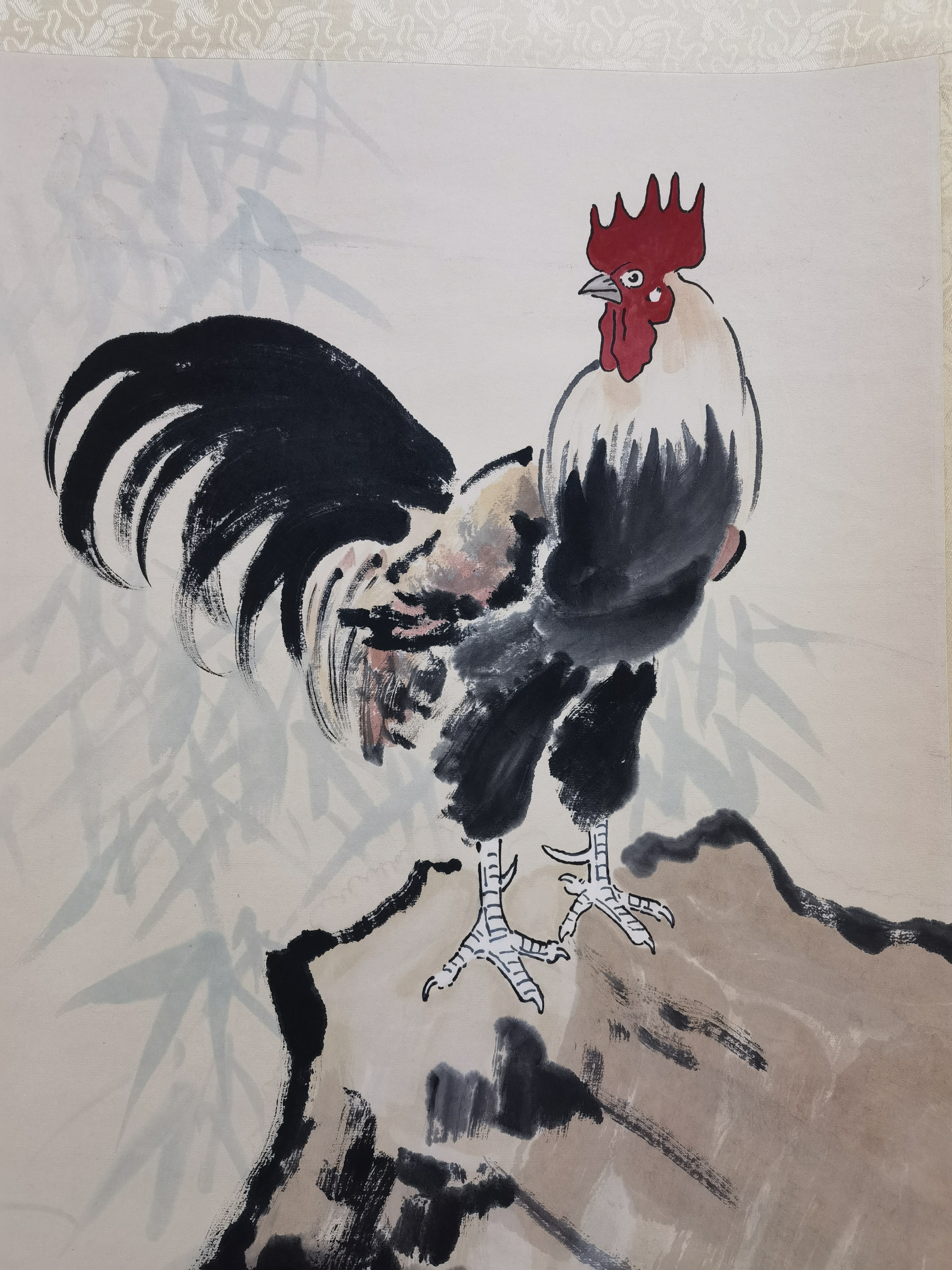 近代61徐悲鸿【绿竹奇石公鸡图】:画芯48.5x98.