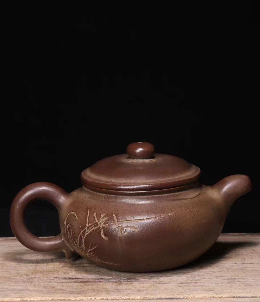 近代·顾景舟【兰花题诗 仿古壶】[握手][握手][握手]已结缘  !