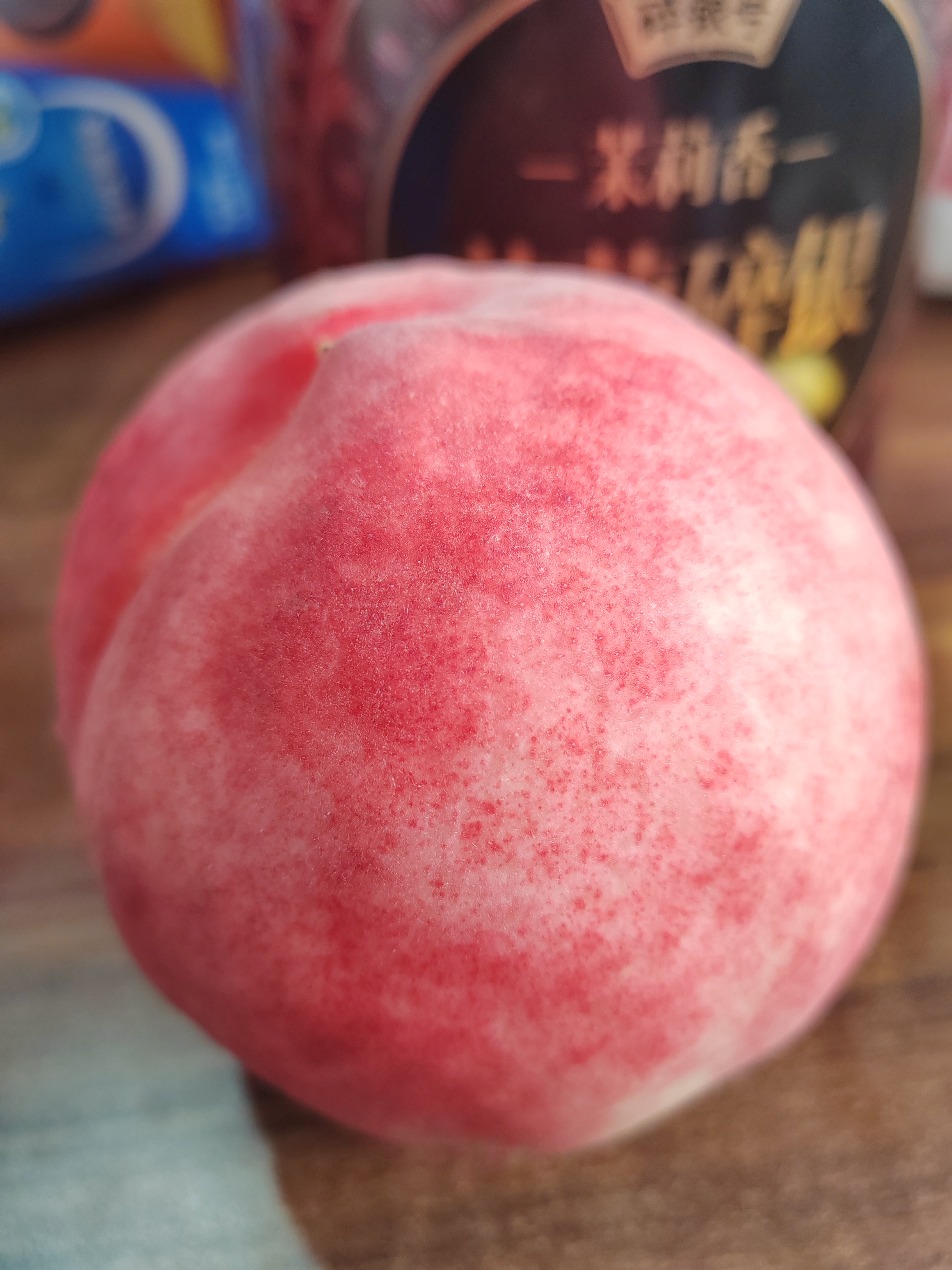 桃子,大桃子,诱人的大桃子!