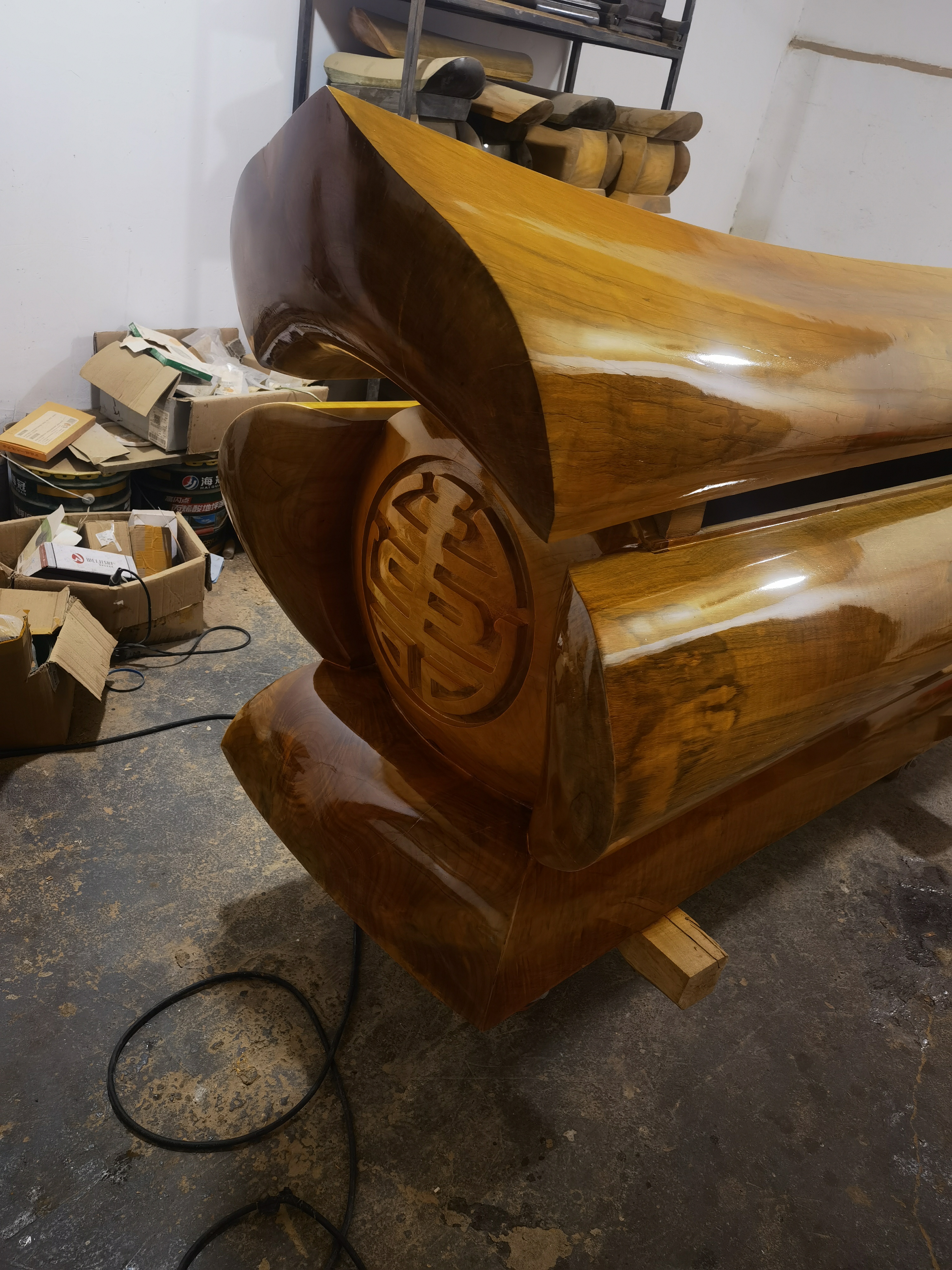 柳州楠木棺材,不在是不吉利的东西,而是象征着添福添寿,所以又称为寿