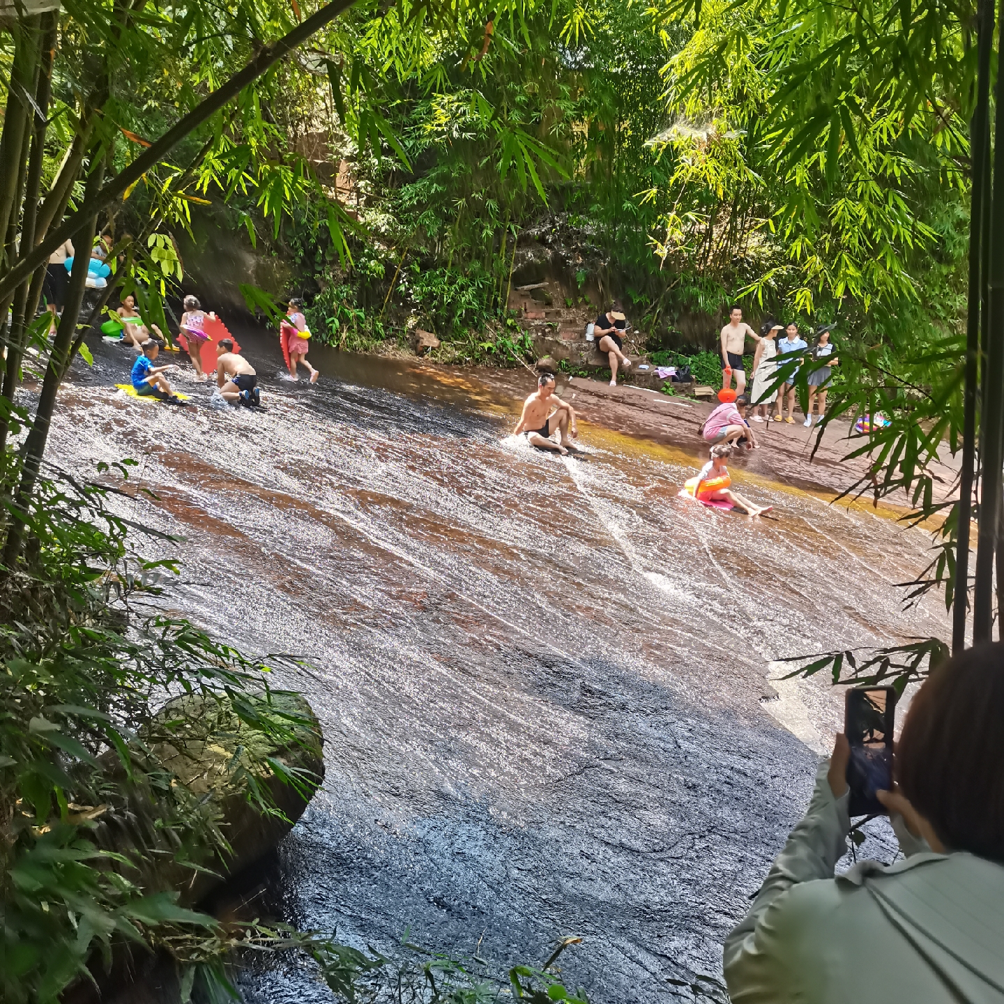 叙永县水尾镇画稿溪