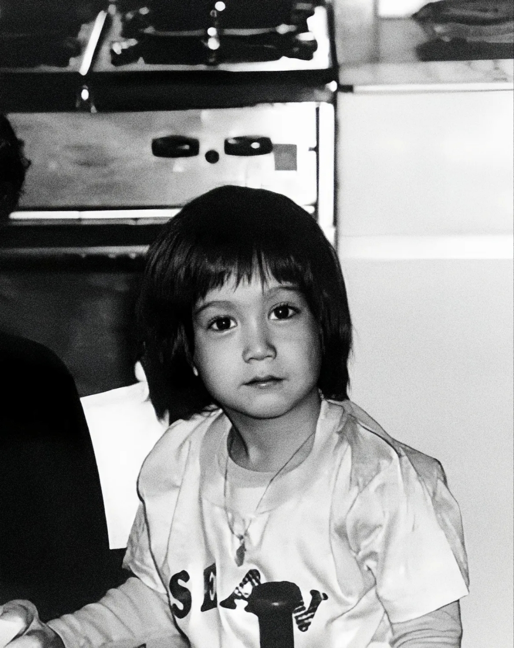 西方骨相的混血是最好看的 此为披头士成员约翰列侬的小儿子肖恩列侬