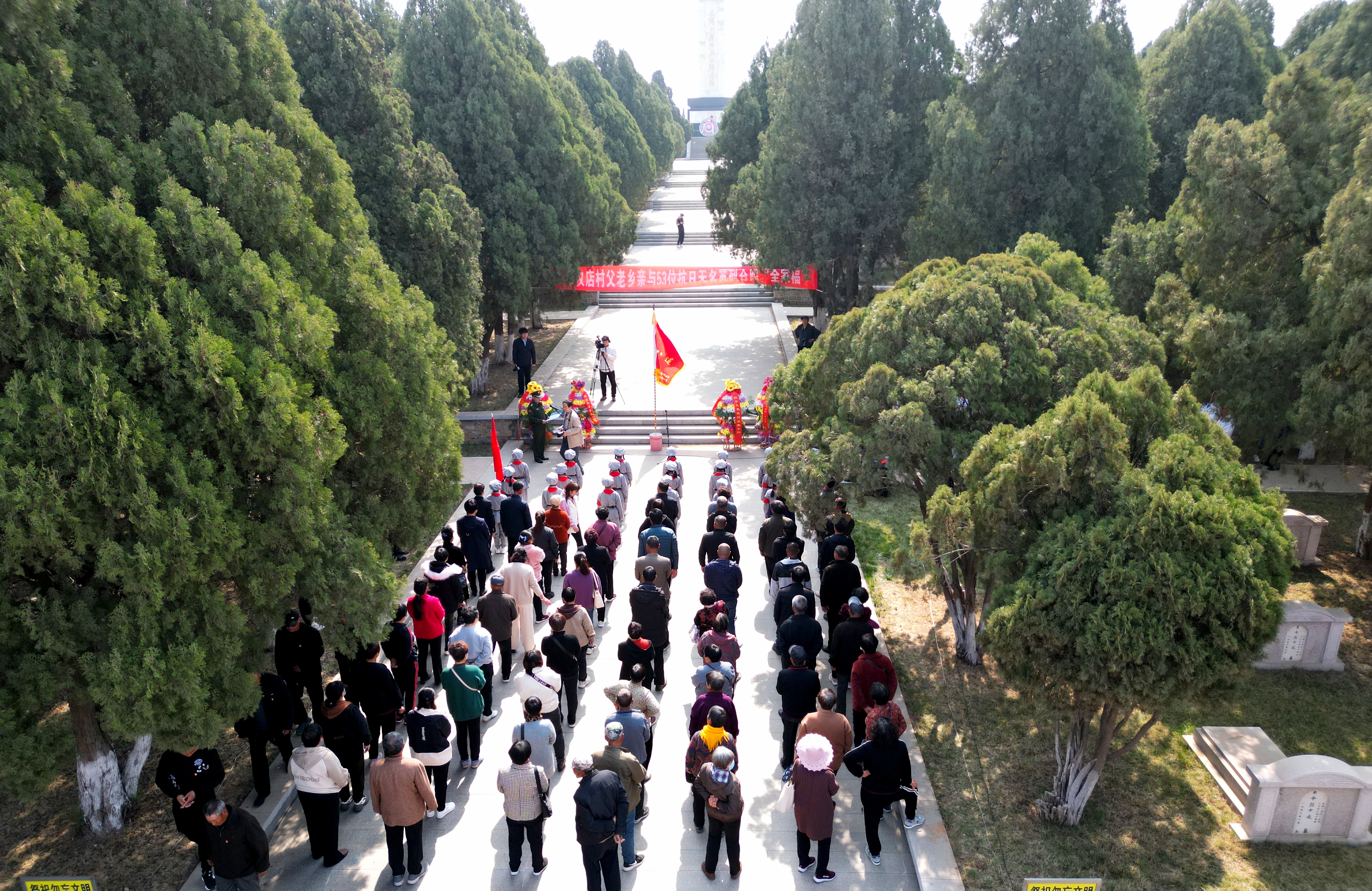 特别策划:让先烈英名永垂青史      帮助抗日无名