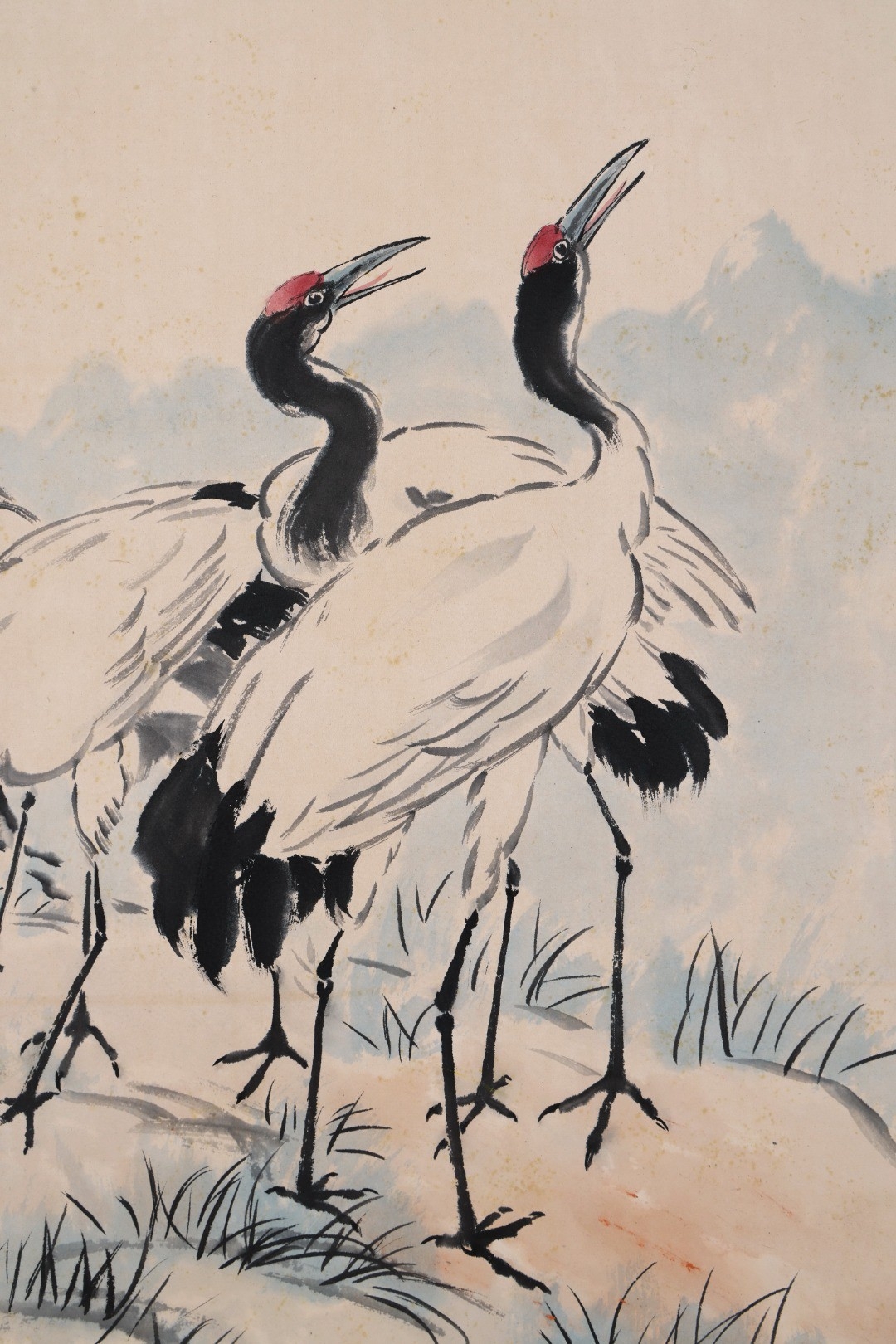 徐悲鸿 榕树仙鹤图 立轴 精装裱 画心尺寸98x47cm