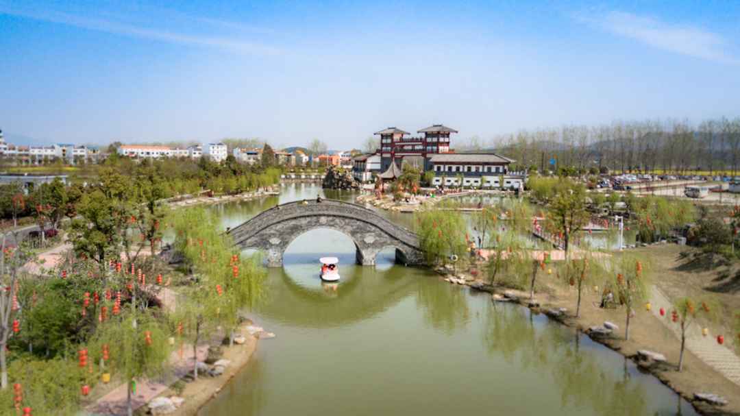 直播武汉·倾城时光# 木兰古门景区位于武汉木兰生态旅游区的姚家集