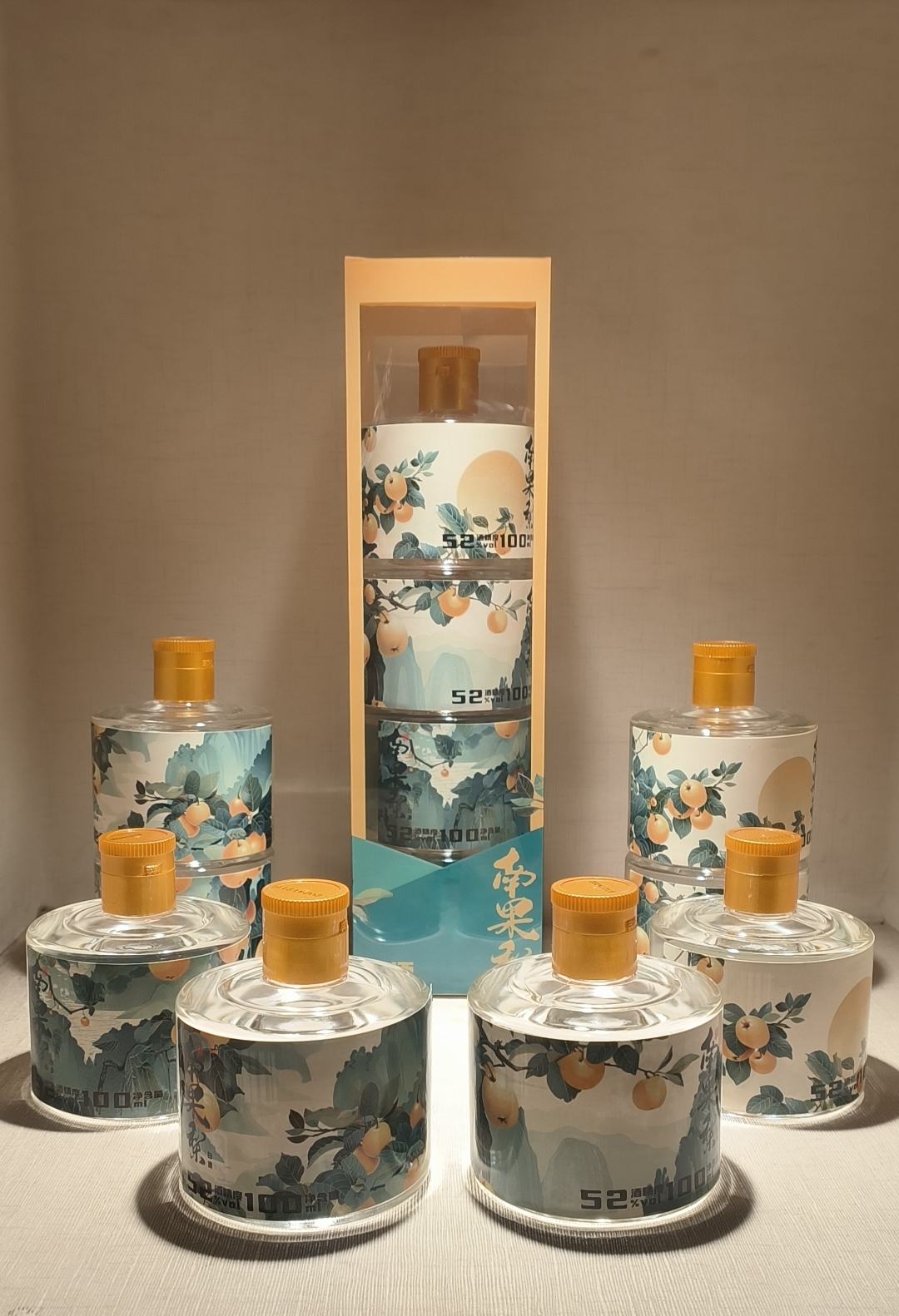 经岁月沉淀,匠心酿造,终成这一杯南果梨白酒.