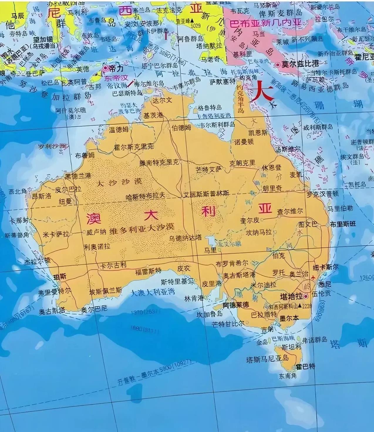 澳大利亚这国家,地理位置真挺尴尬,四面环海,压根儿没有防御纵深