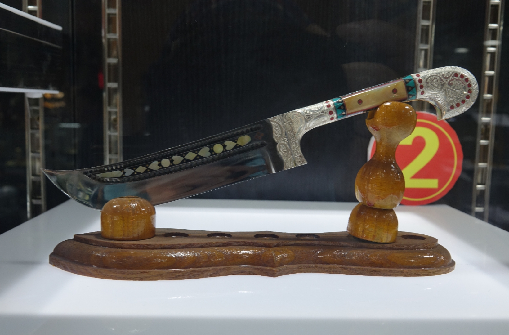 《驴行9899 霸道》新疆           7615  07 93 91