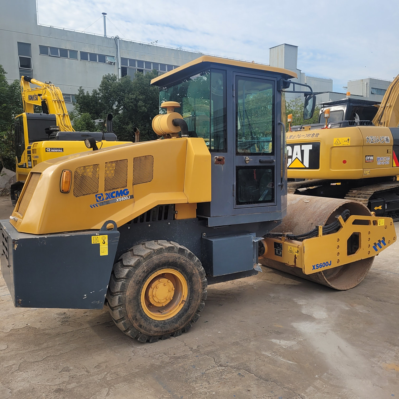 徐工6吨振动压路机二手小型压路机交易市场