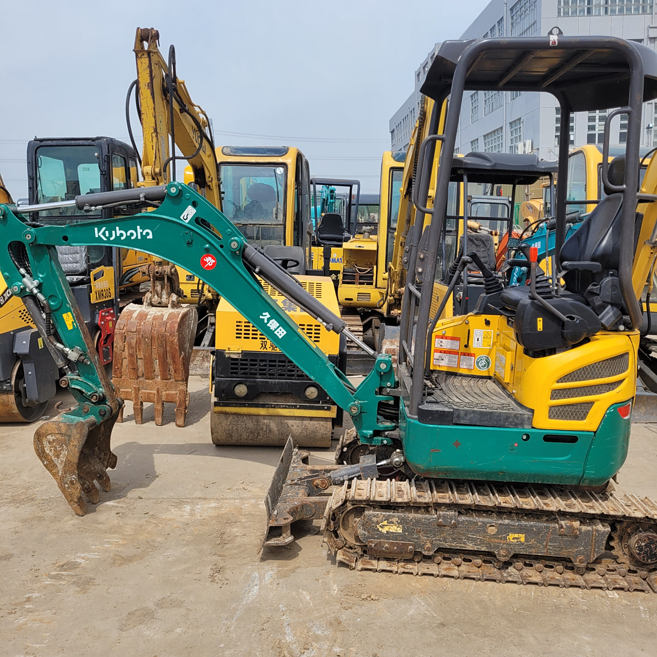 久保田17型挖掘机微型小挖机#挖掘机# #微挖# #小挖机