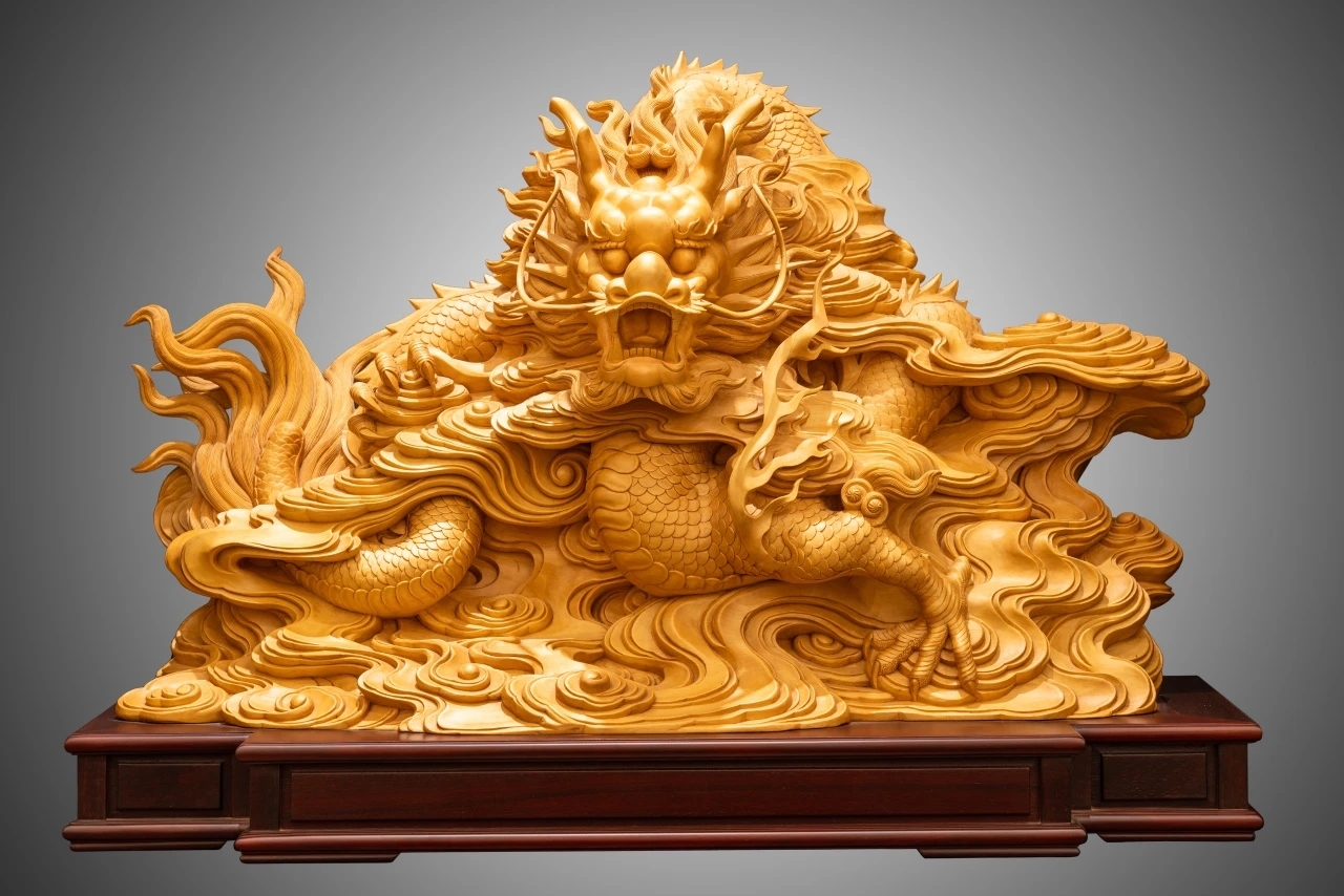 东阳木雕的鬼斧神工 东阳木雕——木雕龙作品分享 浙江省工艺美术大师