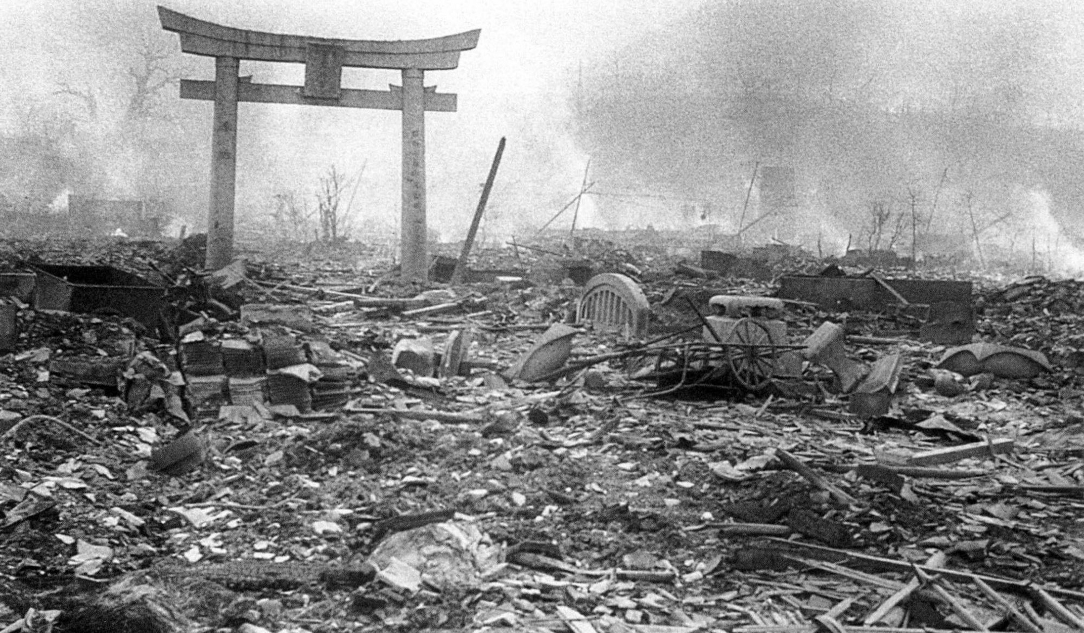 波兰是祖上阔过,但后来几次灭国,先招惹苏德,现招惹俄国.