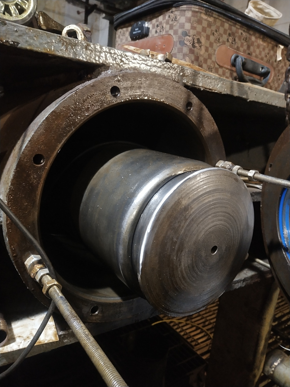 更换压滤机密封圈是门技术活!一次性更换成功不渗油!直接交付使用!