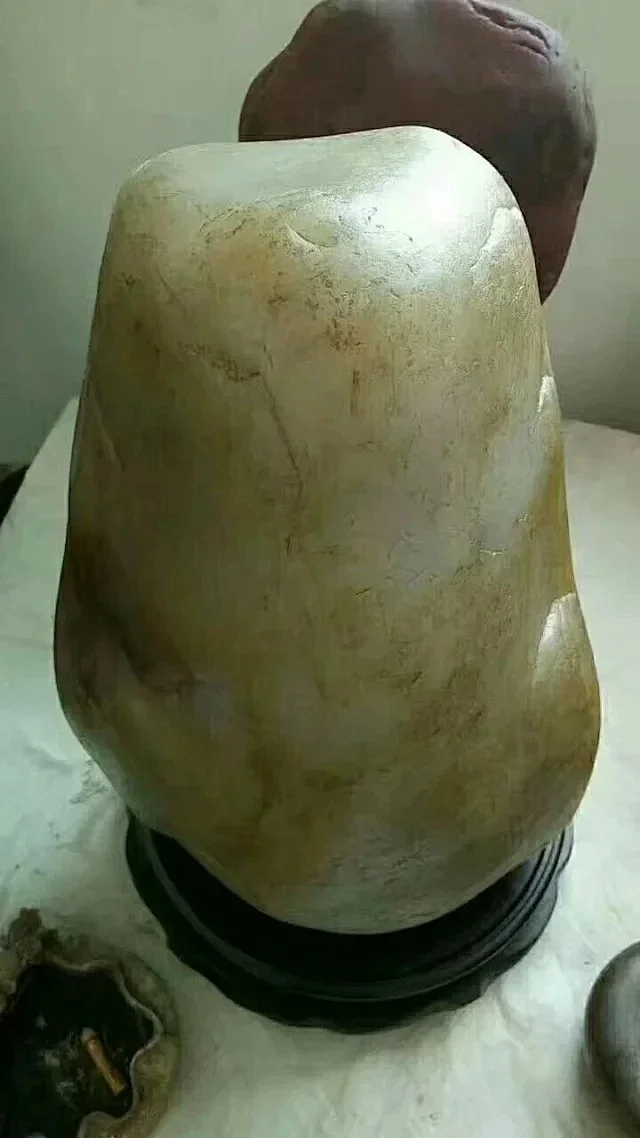 特大新疆和田玉山流水,42斤重,尺寸36-20公分,罕见