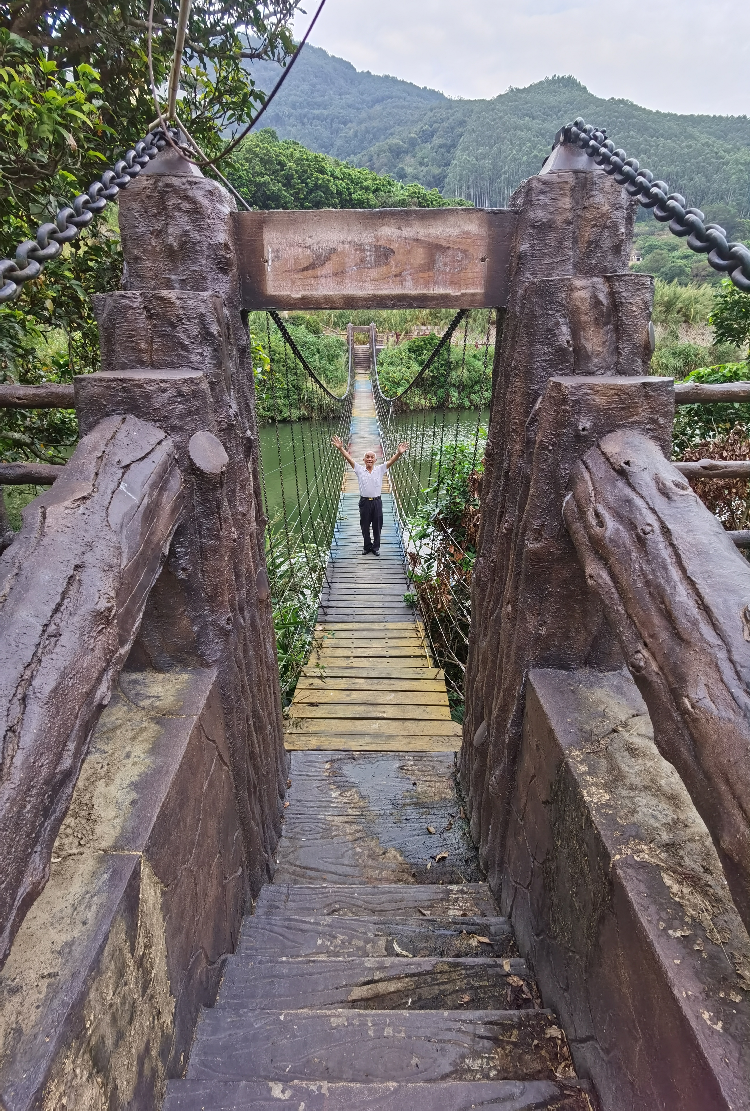 崇福村位于莆由市涵江区icon萩芦镇icon,景区内景色秀丽,来崇福旅游