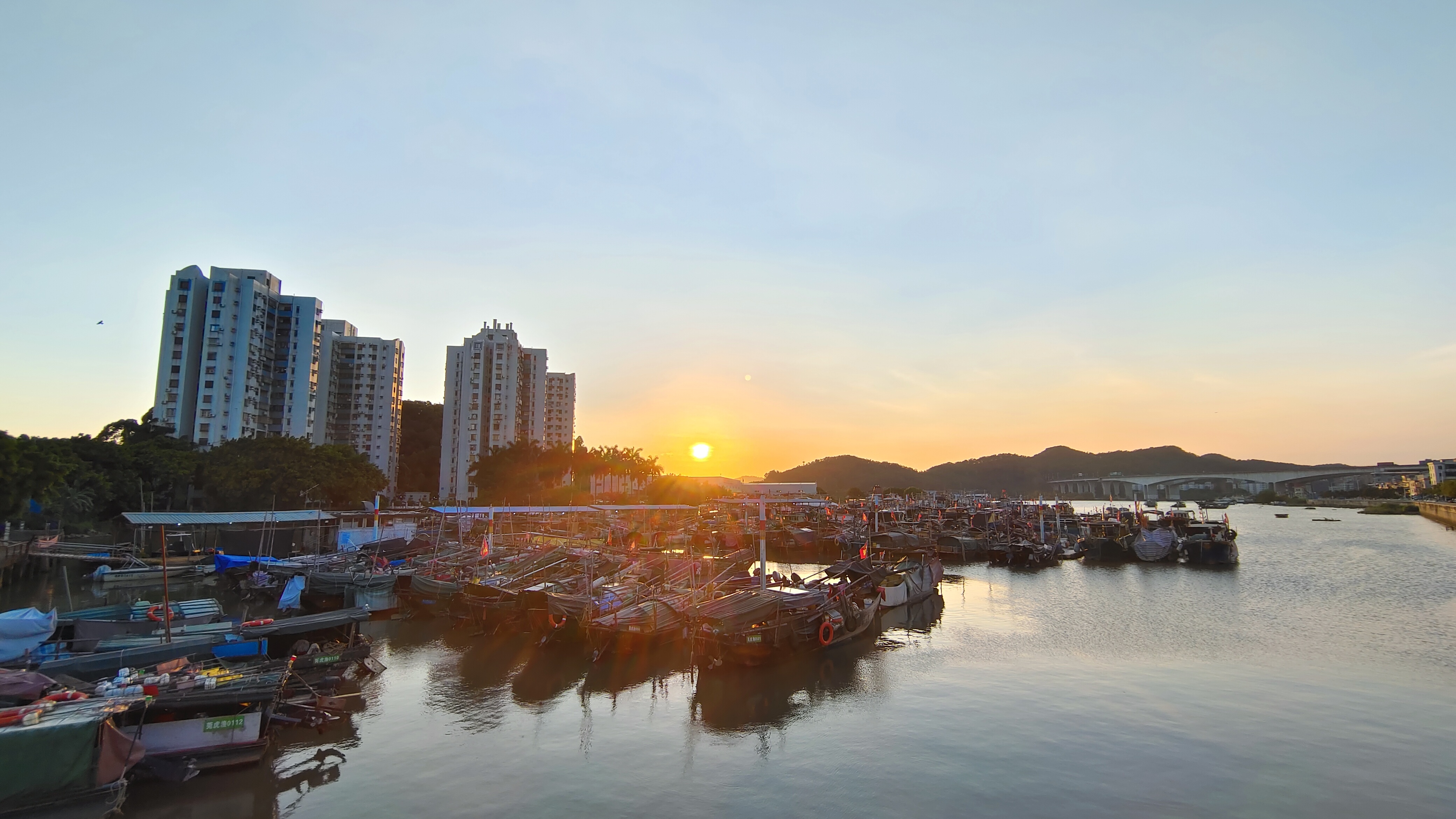 虎门沙角 长堤路跑道,受疫情防控影响,这段时间,只进不出,沿途风景