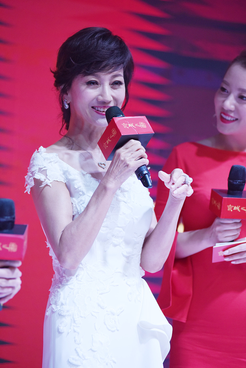 赵雅芝叶童同框,撒贝宁的眉毛,哪个节目让你难忘?