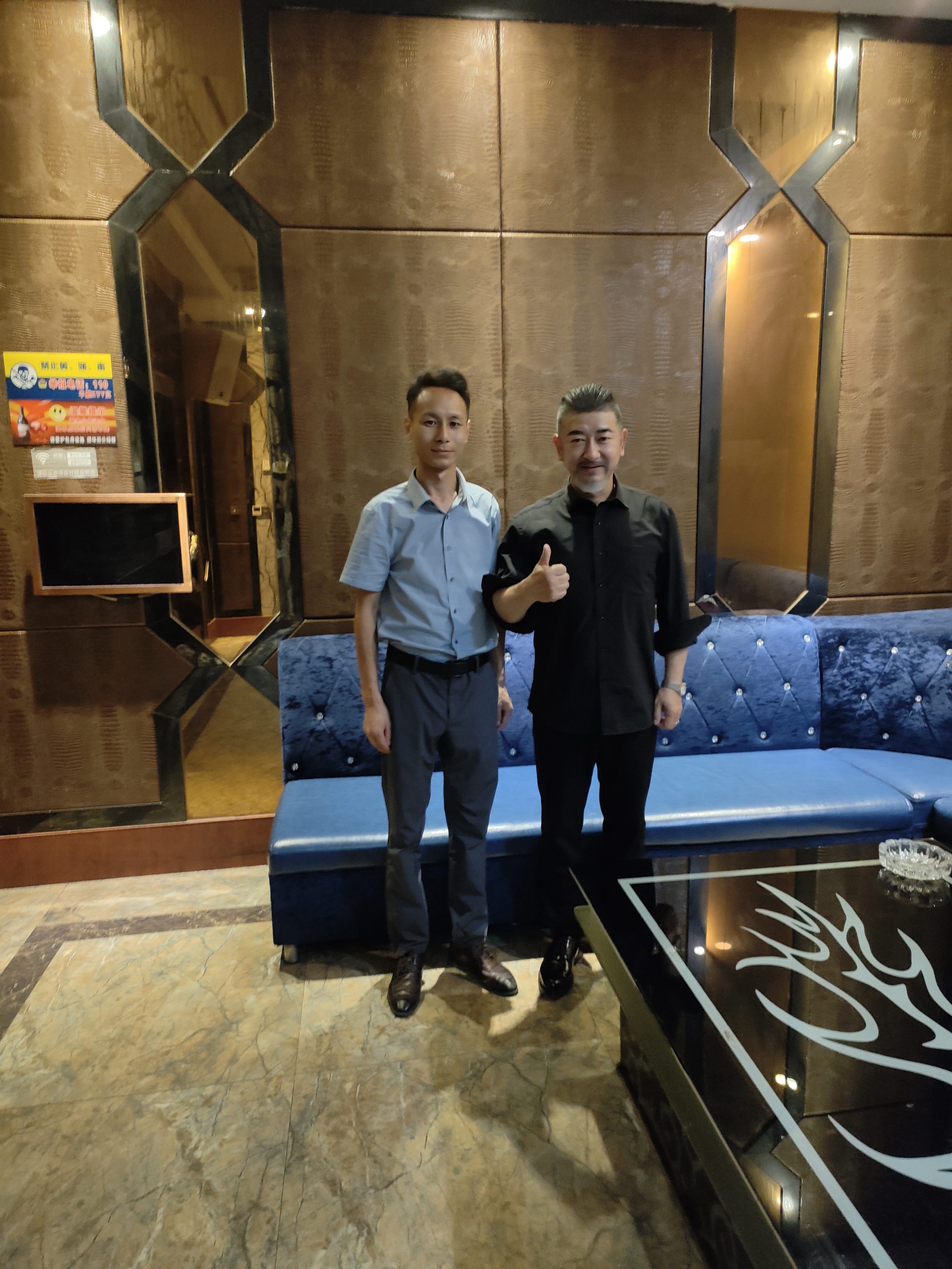长篇短剧《帝君令》在重庆市永川区松溉古镇拍摄,该