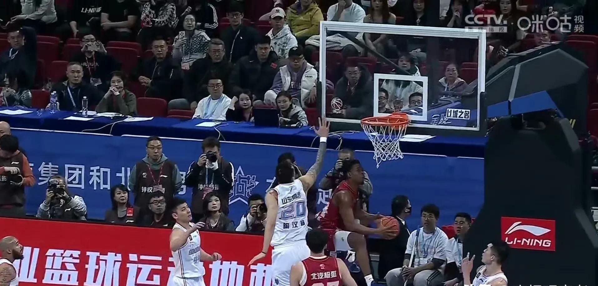 北京男篮力争五连胜，对阵山东队