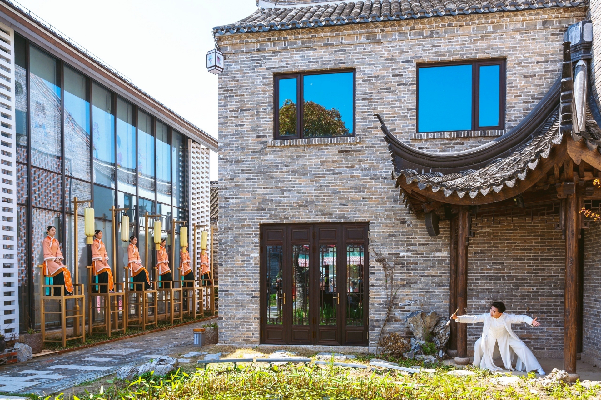 盐城有座淮剧小镇,坐落在"中国淮剧之乡"建湖县九龙口.