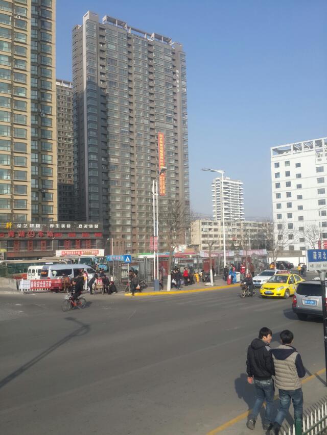 中西内环路呼兰区明达花园至南岗区红旗大街240号襄阳幸福路万科人生