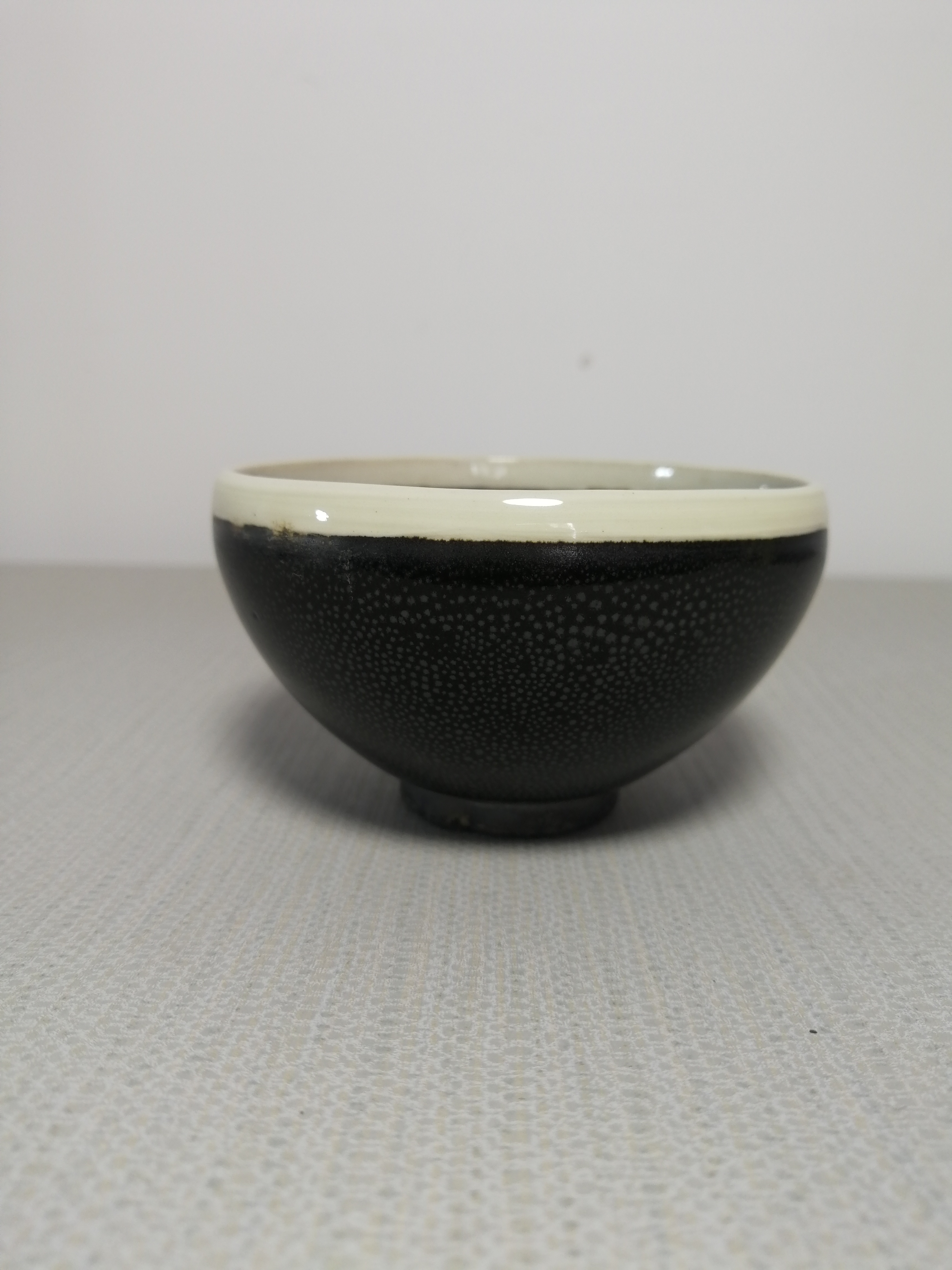 怀仁窑白覆轮茶盏#古董瓶子# #历史见证# #艺术收藏# #艺术品的魅力