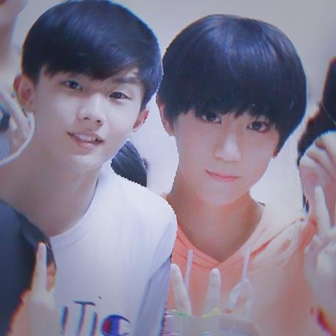 "如果我没有下楼,我们会不会是大势?" #李天泽# #马嘉祺