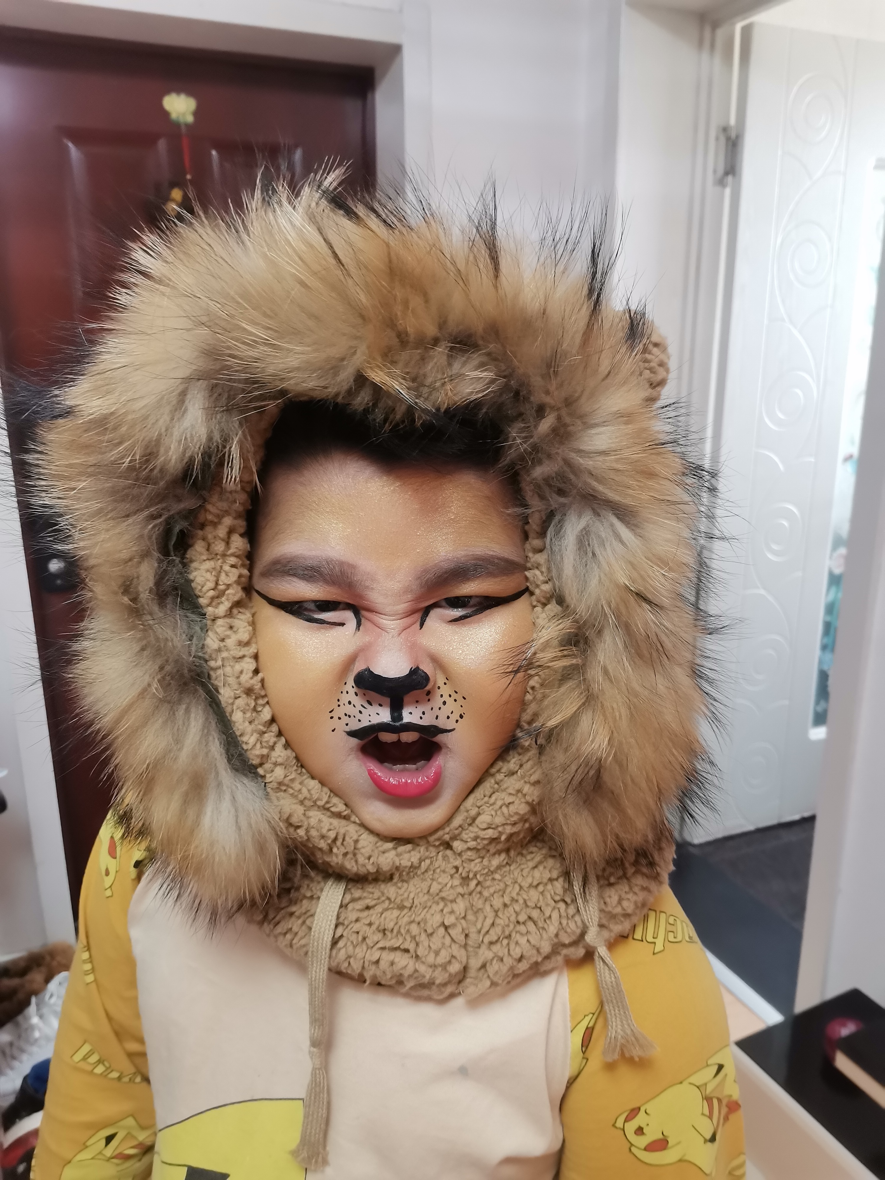 仿妆小狮子