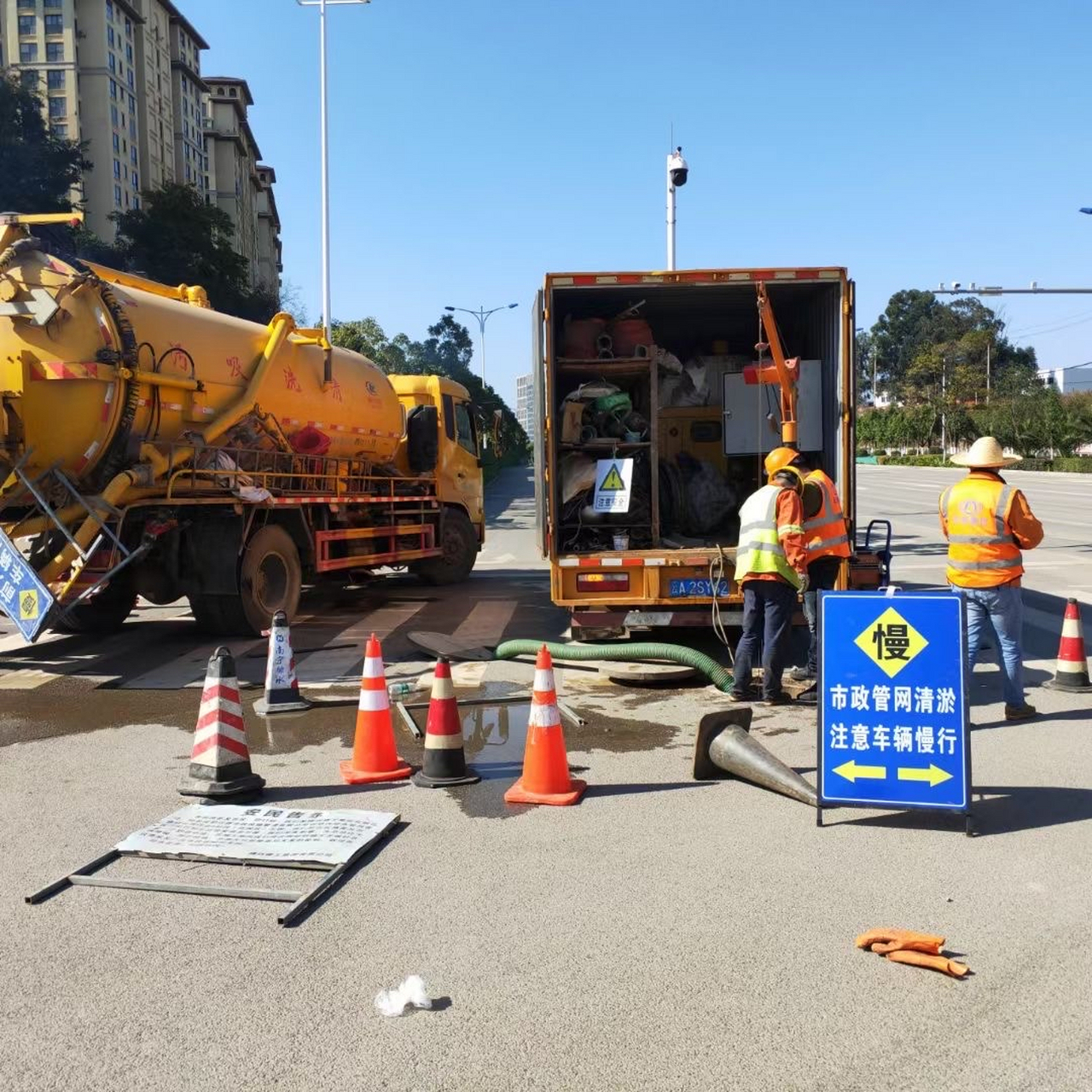 云南市政官网清淤,管道清洗,高压车疏通,抽污水,抽泥浆,封堵气囊#昆明