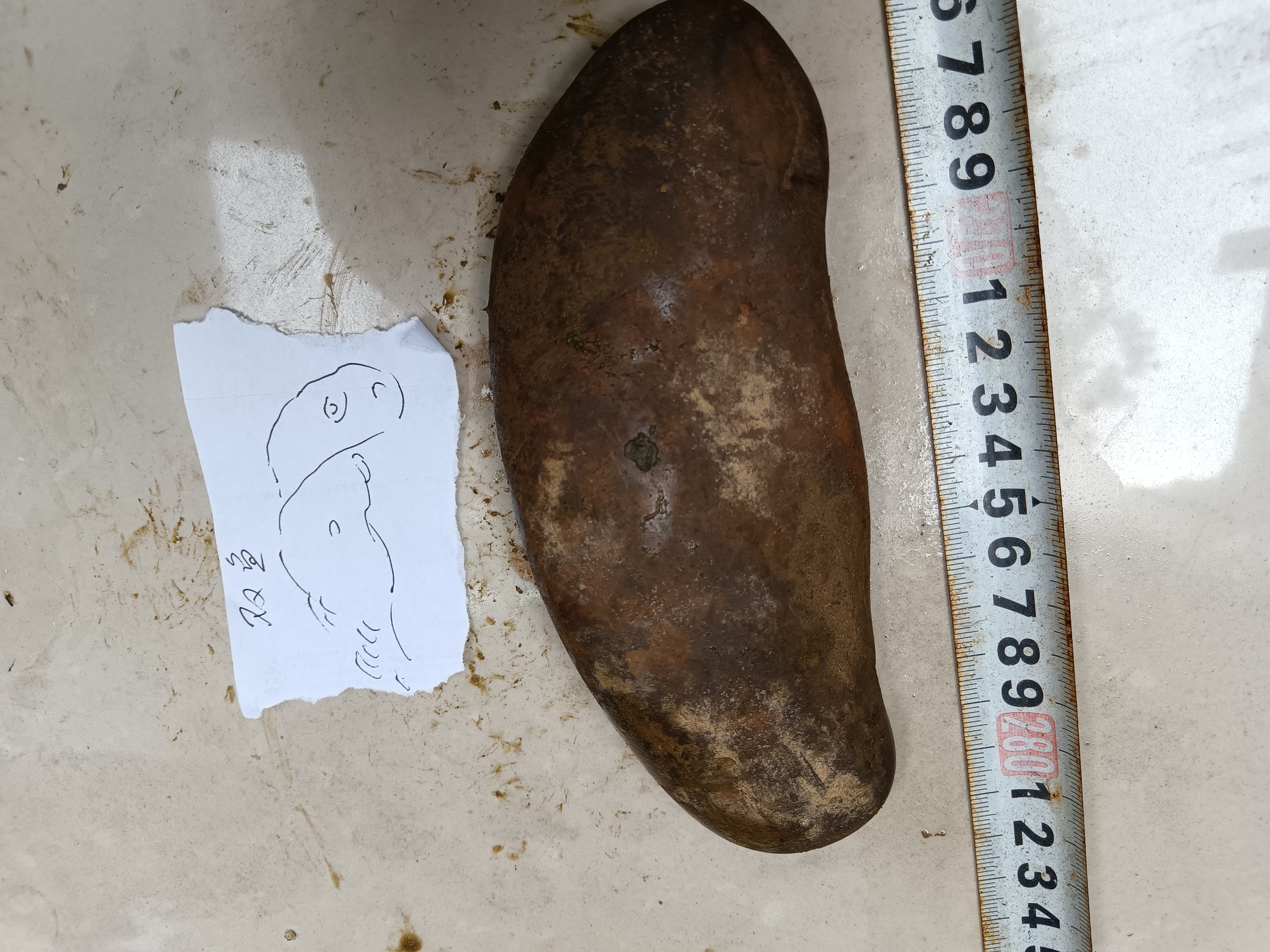 柳州石.介绍一下. 今天去捡石头,再怎么说也值100块,有50斤