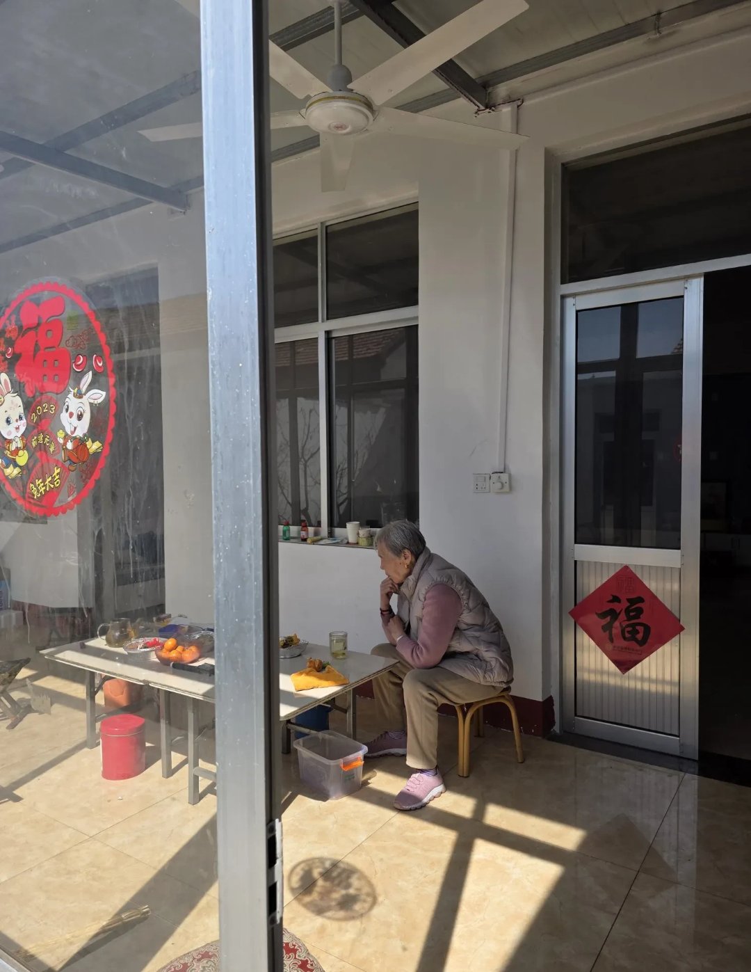 昨天,我扔掉了父亲去世三年来,心里最重的一块石头!