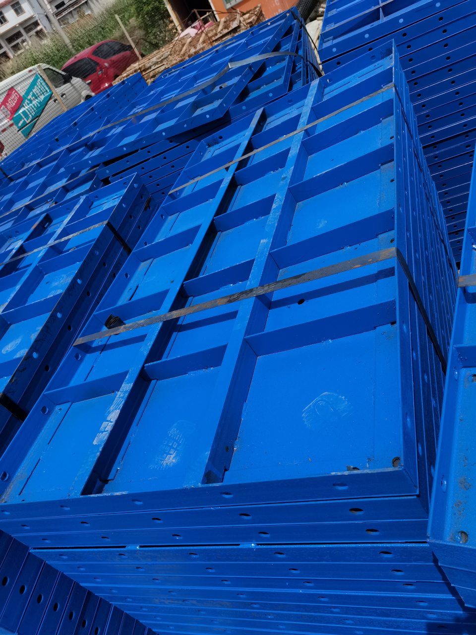 平面钢模板 防撞墙钢模板 云南昆明钢模板厂 技术成熟