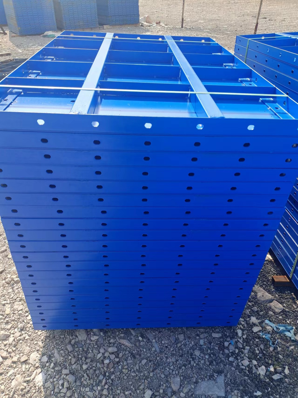 云南昆明钢模板厂家 各种规格钢模板厂家定制 欢迎咨询