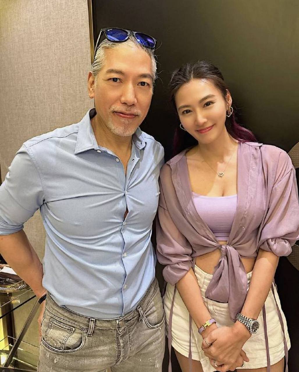 "乌鸦"张耀扬的近照,这男人味不得了.