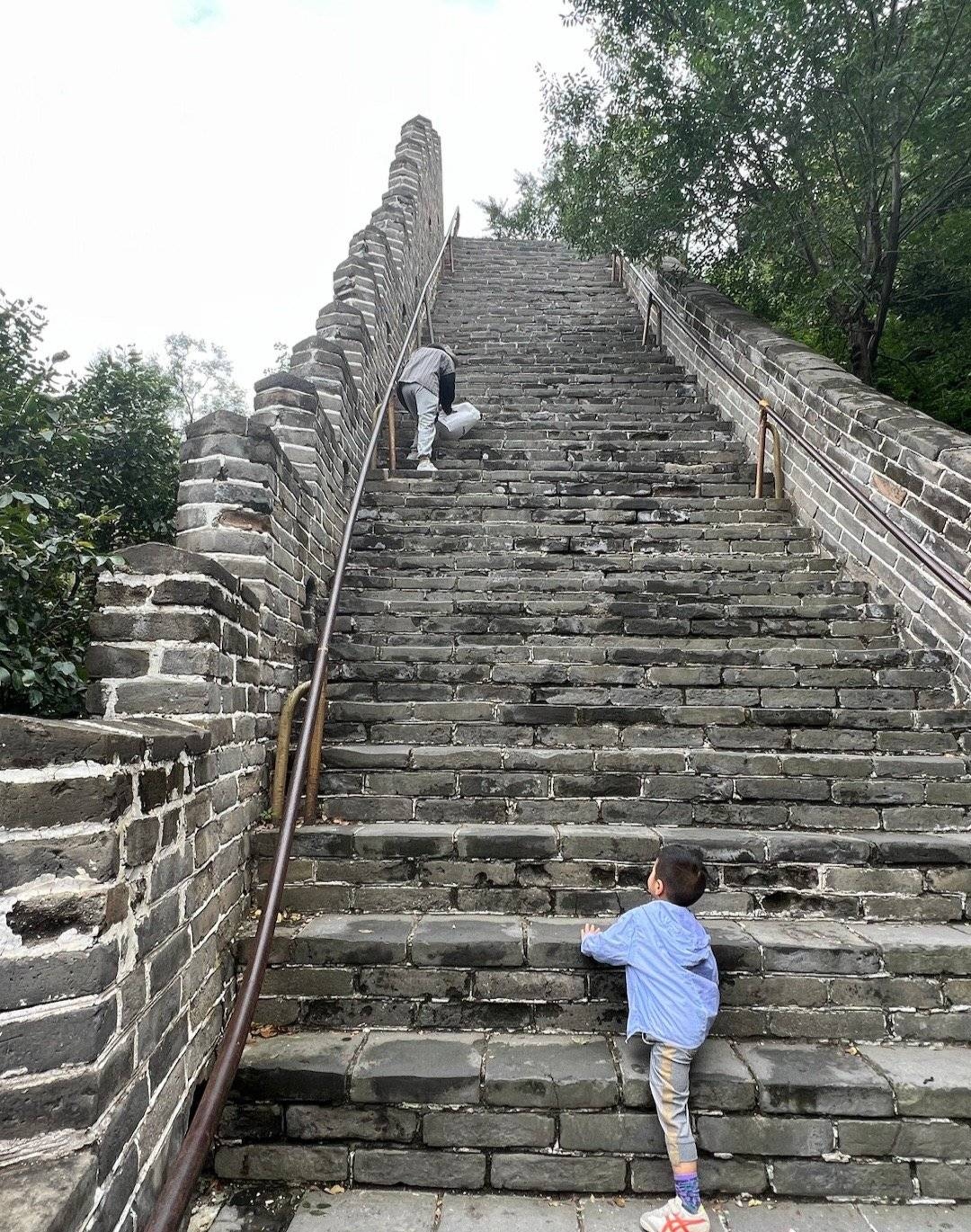 这么陡峭的长城,你敢爬吗?#热点引擎计划