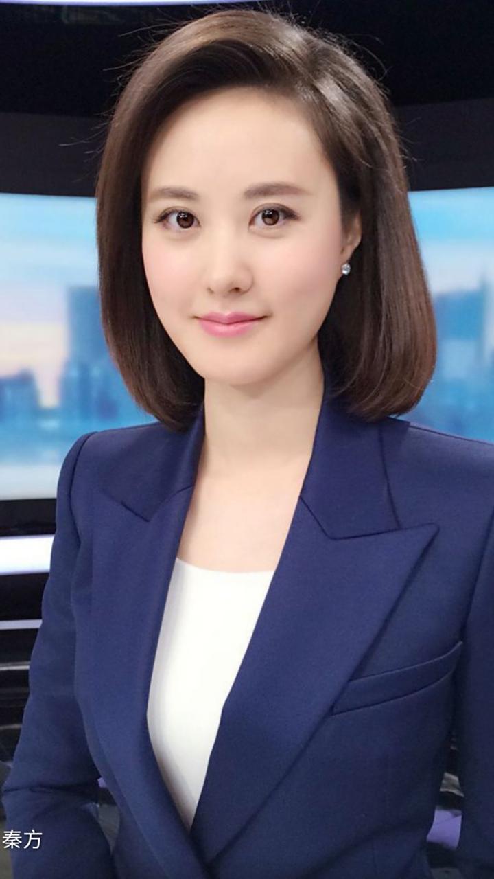 新闻联播主持人工资一个月多少钱的简单介绍