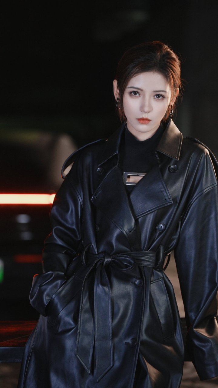 张予曦皮衣造型,好美好酷!#热点引擎计划