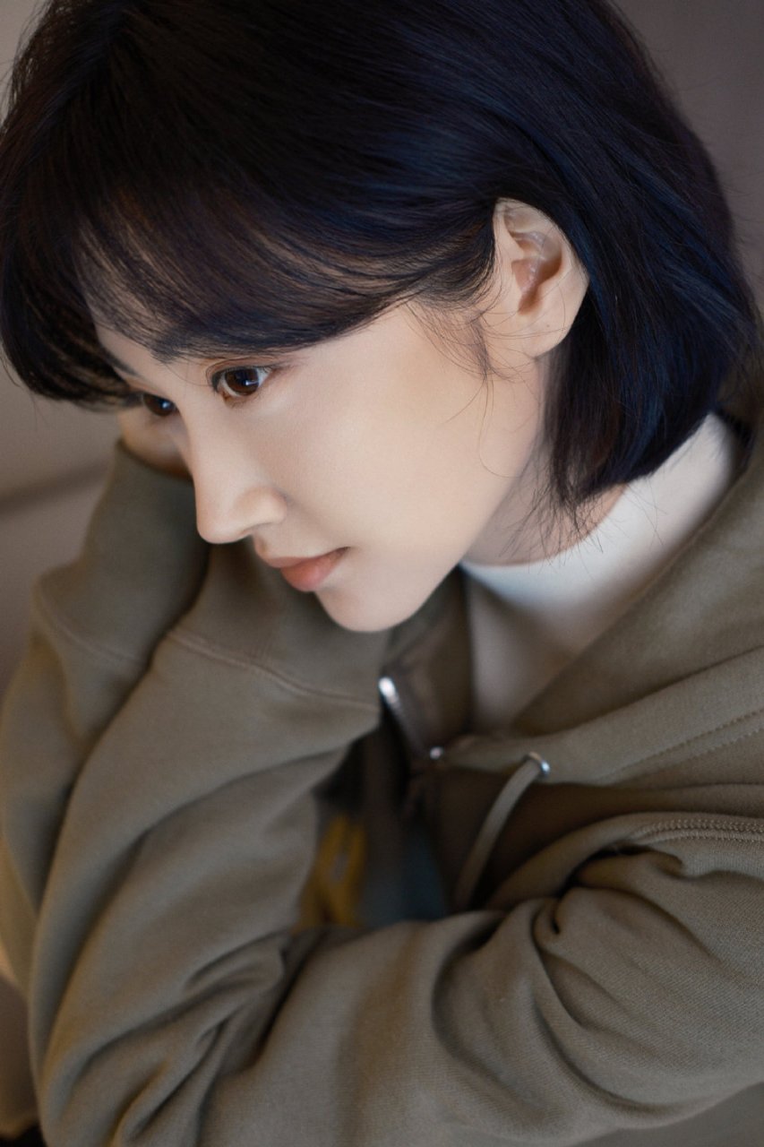 景甜短发造型,清纯甜美好有元气!